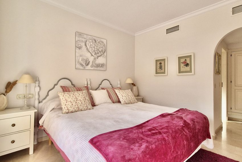 R5251438-Apartment-For-Sale-Nueva-Andalucia-Middle-Floor-Apartment-2-Beds-138-Built-3