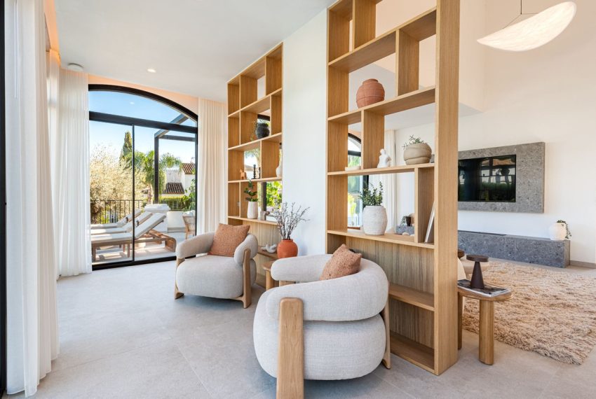 R5251444-House-For-Sale-Nueva-Andalucia-Detached-Villa-4-Beds-300-Built-11