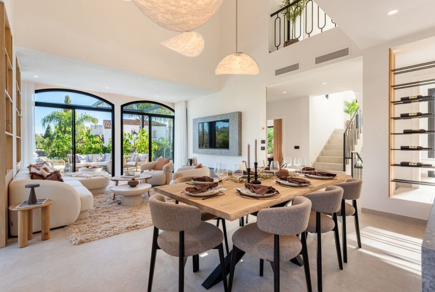 R5251444-House-For-Sale-Nueva-Andalucia-Detached-Villa-4-Beds-300-Built-18