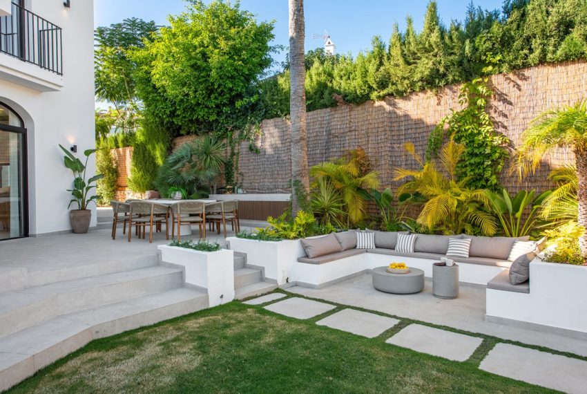 R5251444-House-For-Sale-Nueva-Andalucia-Detached-Villa-4-Beds-300-Built-5