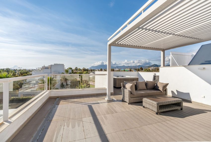 R5252083-Apartment-For-Sale-San-Pedro-de-Alcantara-Penthouse-3-Beds-114-Built-1