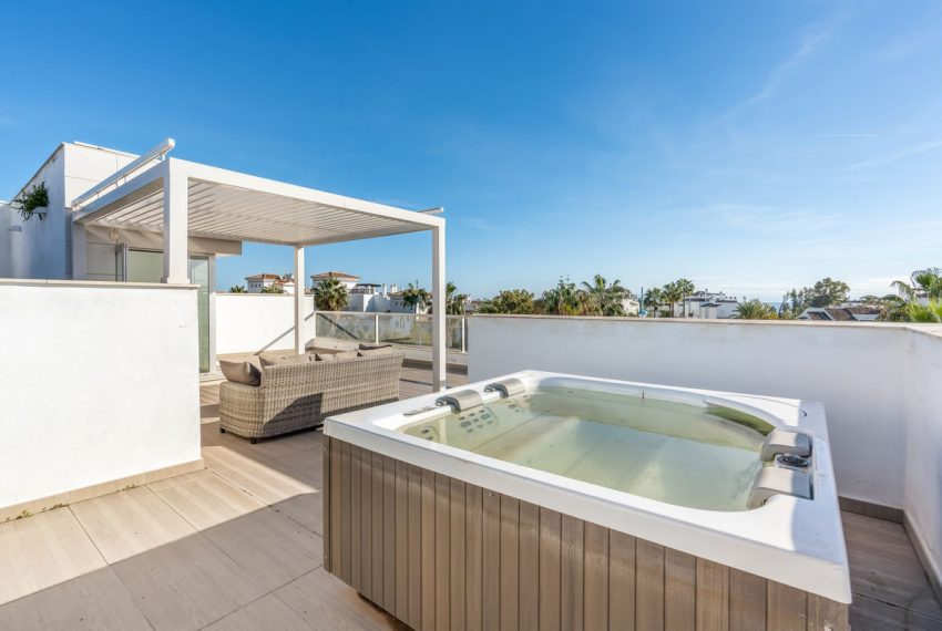 R5252083-Apartment-For-Sale-San-Pedro-de-Alcantara-Penthouse-3-Beds-114-Built-4