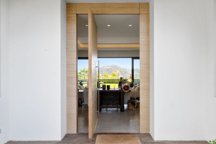 R5252197-House-For-Sale-El-Madronal-Detached-Villa-6-Beds-458-Built-1