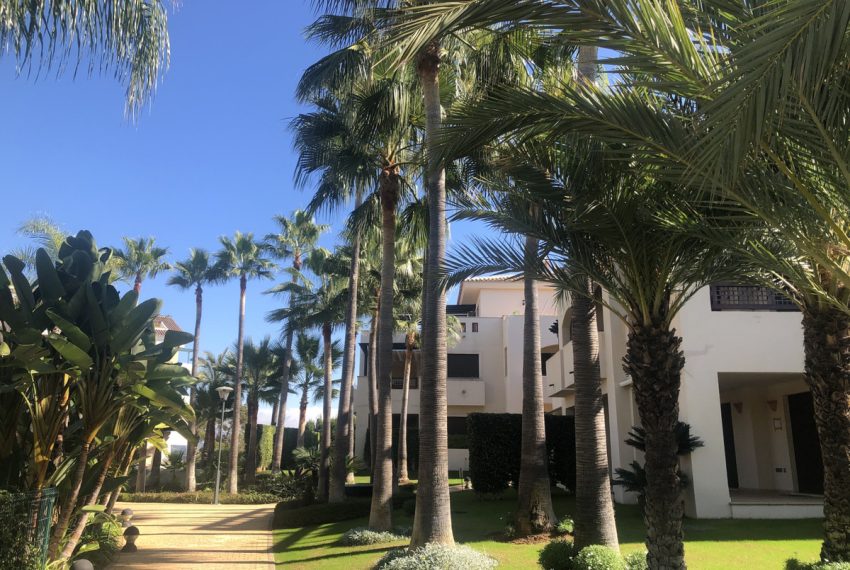 R5252395-Apartment-For-Sale-Nueva-Andalucia-Middle-Floor-Apartment-2-Beds-100-Built