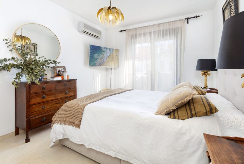 R5252437-Apartment-For-Sale-Nueva-Andalucia-Middle-Floor-Apartment-3-Beds-123-Built-1