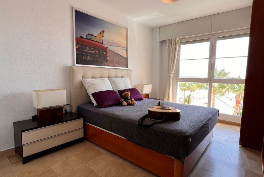 R5252605-Apartment-For-Sale-Estepona-Penthouse-2-Beds-170-Built-3