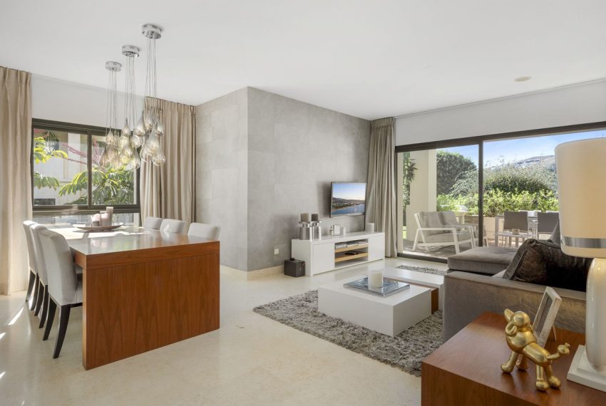 R5252983-Apartment-For-Sale-Benahavis-Ground-Floor-Apartment-2-Beds-130-Built