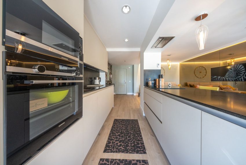 R5253226-Apartment-For-Sale-Nueva-Andalucia-Ground-Floor-Apartment-2-Beds-92-Built-9