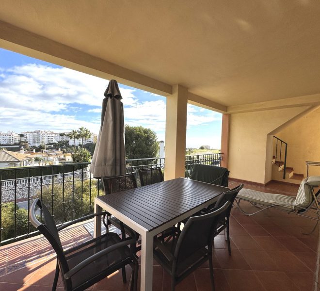 R5253304-Image 1-Penthouse - 2 Beds - 138 Built