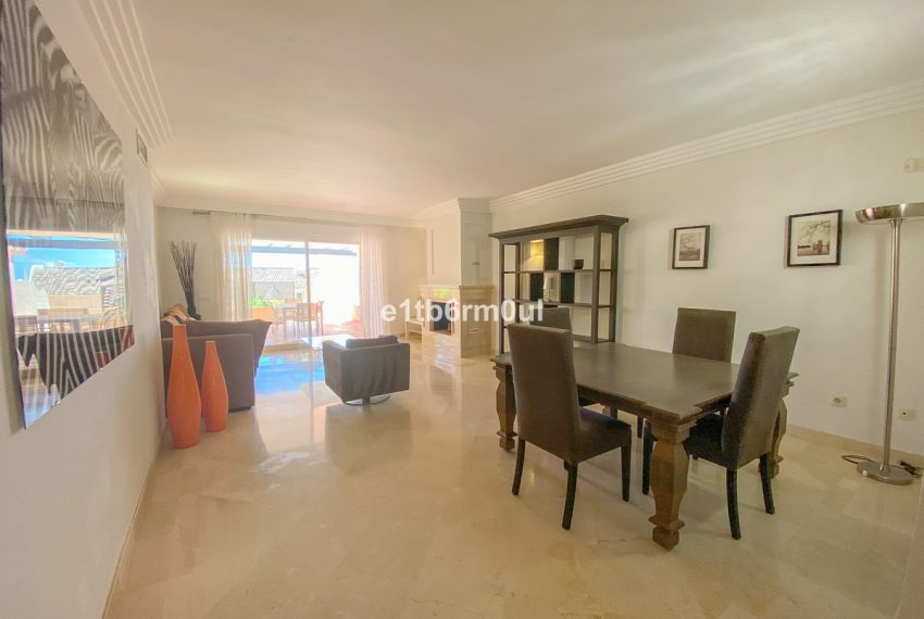 R5253589-Apartment-For-Sale-Nueva-Andalucia-Ground-Floor-Apartment-2-Beds-256-Built-18