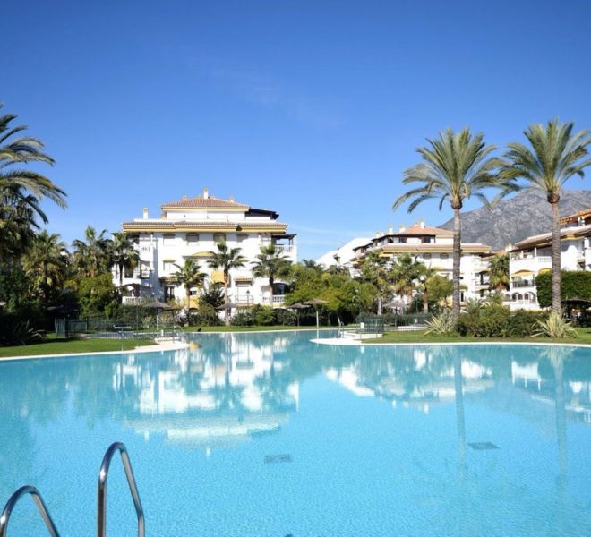 R5253607-Image 1-Penthouse - 2 Beds - 80 Built