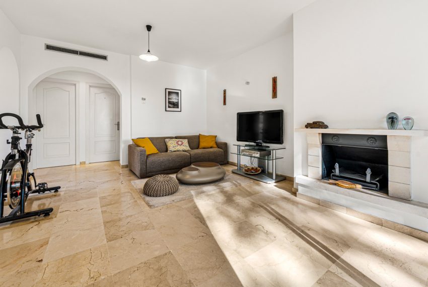 R5253643-Apartment-For-Sale-Nueva-Andalucia-Middle-Floor-Apartment-2-Beds-100-Built-8