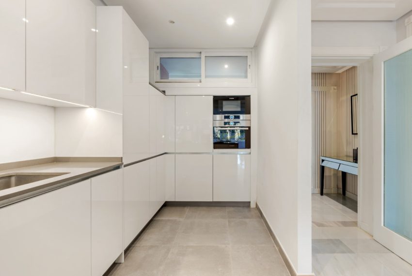 R5253766-Apartment-For-Sale-Nagueles-Middle-Floor-Apartment-2-Beds-127-Built-18