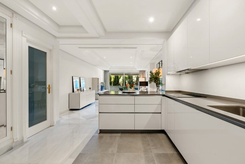 R5253766-Apartment-For-Sale-Nagueles-Middle-Floor-Apartment-2-Beds-127-Built-19