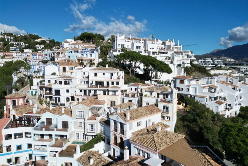 R5253883-House-For-Sale-La-Heredia-Townhouse-3-Beds-198-Built