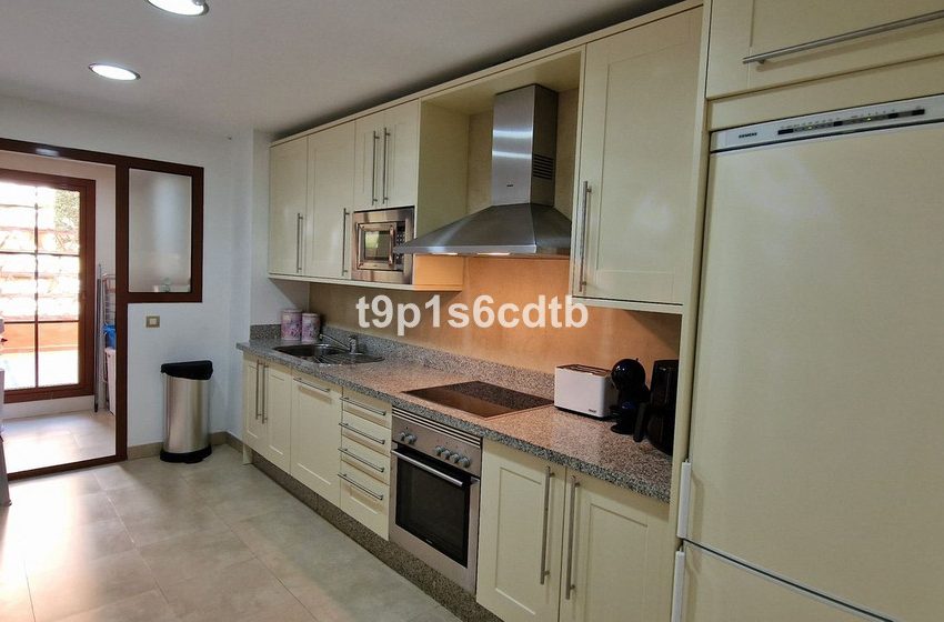 R5255485-Apartment-For-Sale-Benahavis-Ground-Floor-Apartment-3-Beds-152-Built-9