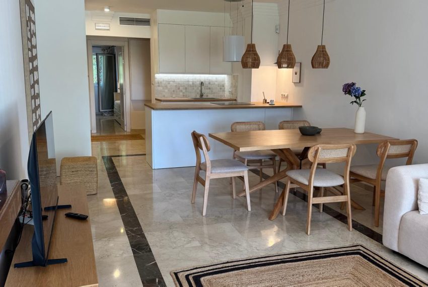 R5255662-Apartment-For-Sale-Marbella-Ground-Floor-Apartment-3-Beds-110-Built-1