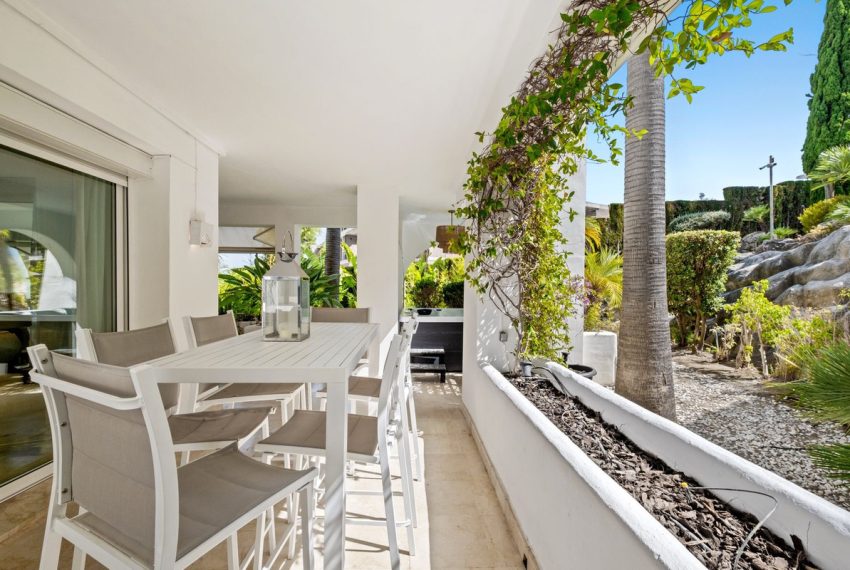 R5255686-Apartment-For-Sale-Marbella-Ground-Floor-Apartment-2-Beds-245-Built-2