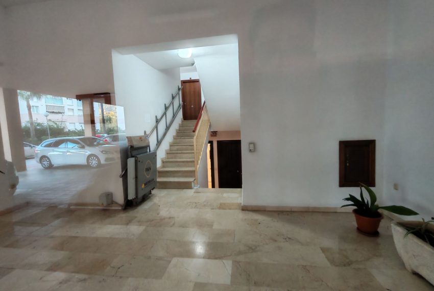 R5256028-Apartment-For-Sale-Marbella-Ground-Floor-Apartment-5-Beds-123-Built-10