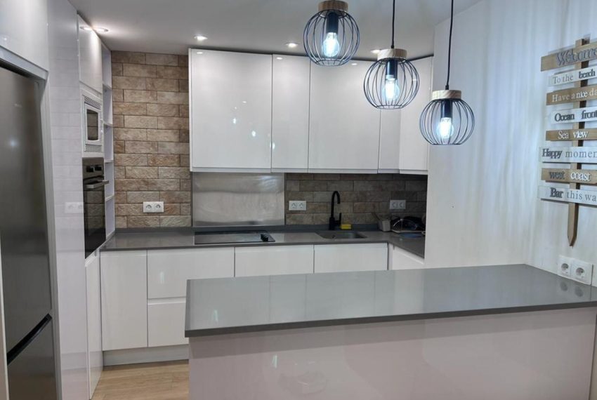 R5256028-Apartment-For-Sale-Marbella-Ground-Floor-Apartment-5-Beds-123-Built-14