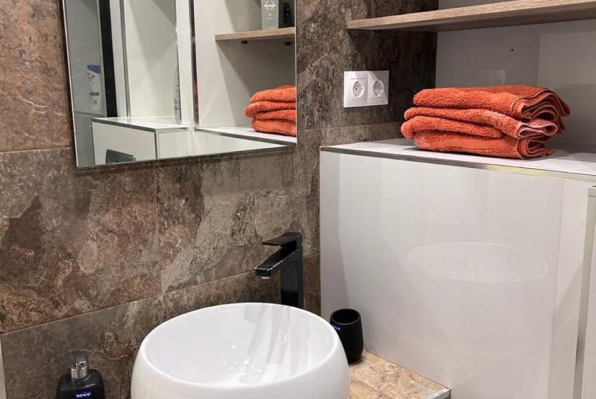 R5256028-Apartment-For-Sale-Marbella-Ground-Floor-Apartment-5-Beds-123-Built-18