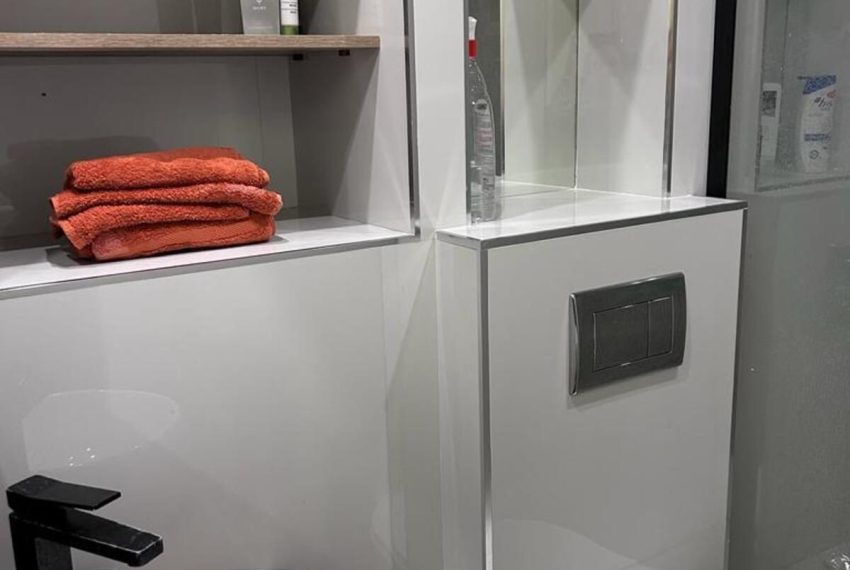 R5256028-Apartment-For-Sale-Marbella-Ground-Floor-Apartment-5-Beds-123-Built-19