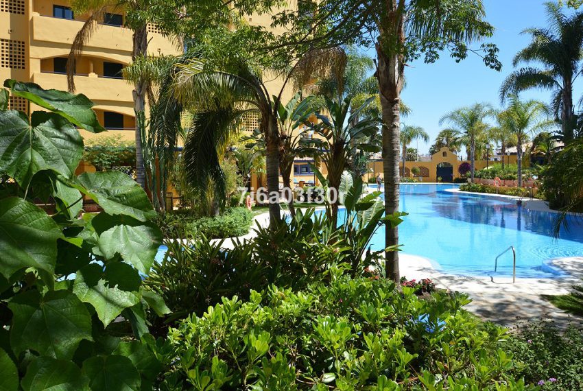 R5256313-Apartment-For-Sale-San-Pedro-de-Alcantara-Ground-Floor-Apartment-3-Beds-127-Built-12