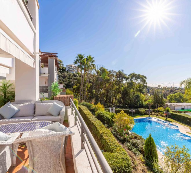 R5256910-Image 1-Middle Floor Apartment - 3 Beds - 100 Built