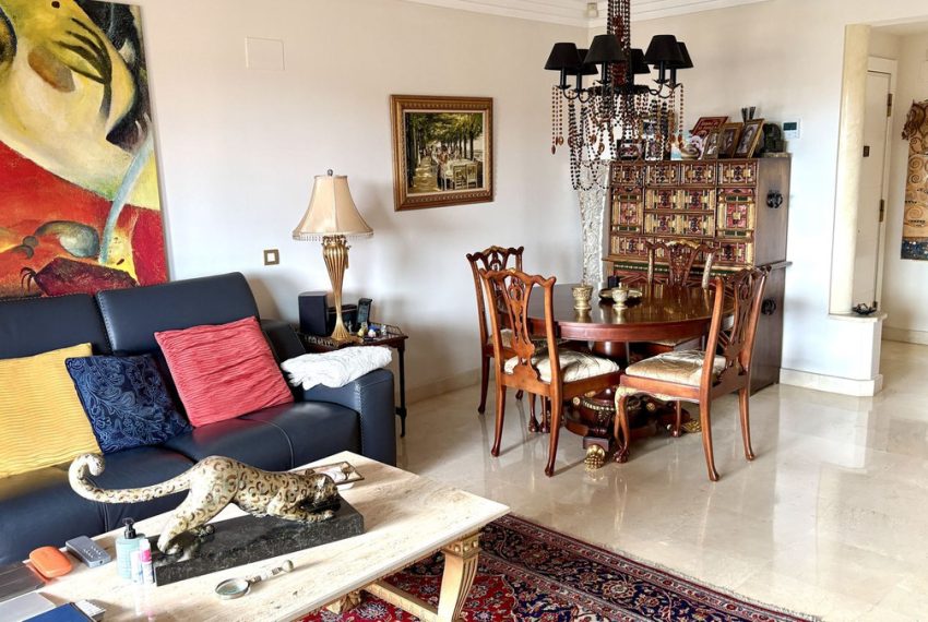 R5257396-Apartment-For-Sale-Benahavis-Middle-Floor-Apartment-3-Beds-140-Built-1