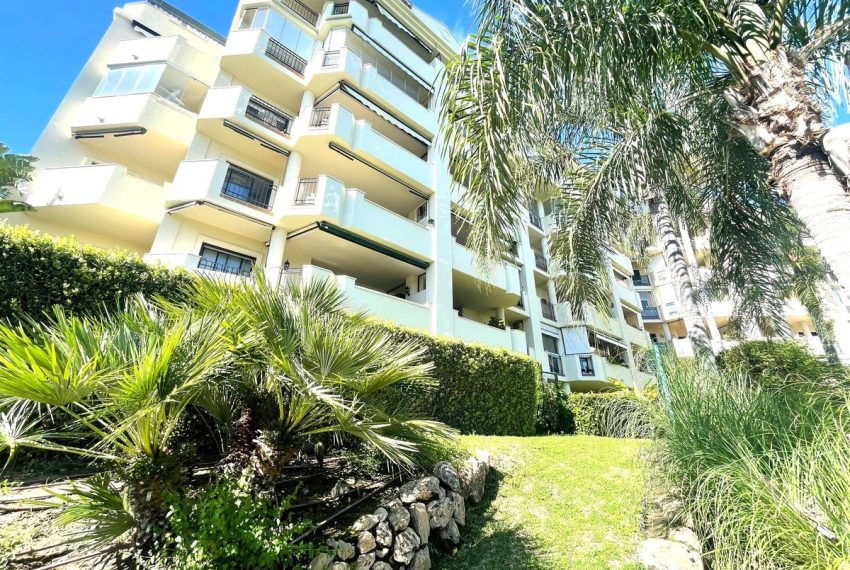 R5257741-Apartment-For-Sale-San-Pedro-de-Alcantara-Middle-Floor-Apartment-3-Beds-154-Built-1