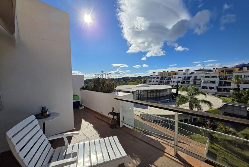 R5257759-Apartment-For-Sale-Benahavis-Penthouse-Duplex-2-Beds-99-Built-1