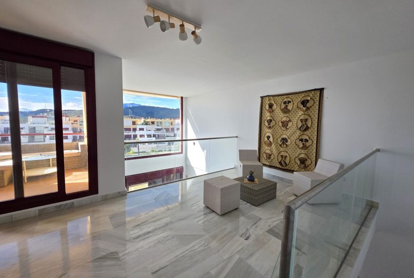 R5257759-Apartment-For-Sale-Benahavis-Penthouse-Duplex-2-Beds-99-Built-9