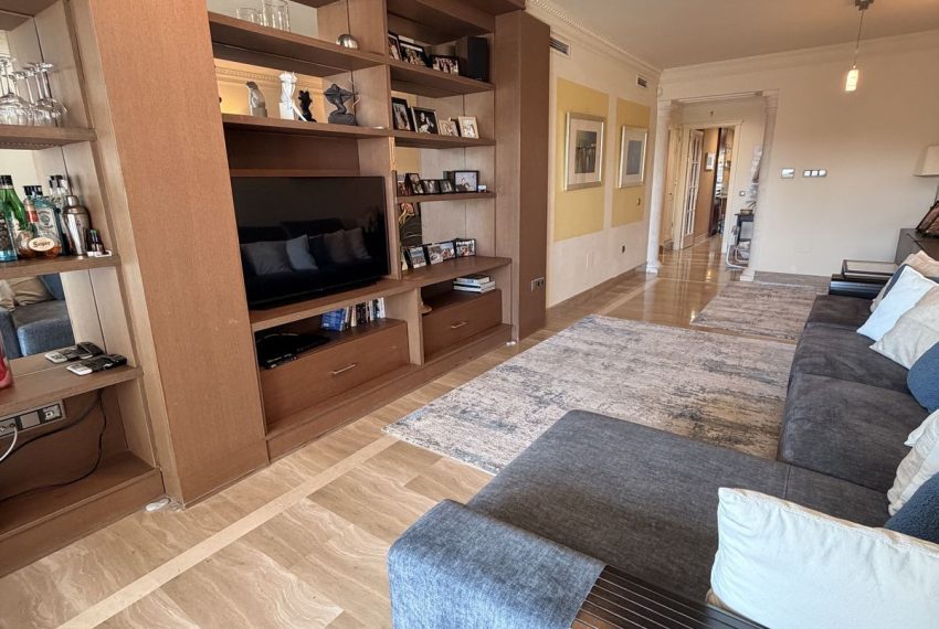 R5257765-Apartment-For-Sale-Sierra-Blanca-Middle-Floor-Apartment-2-Beds-110-Built-3