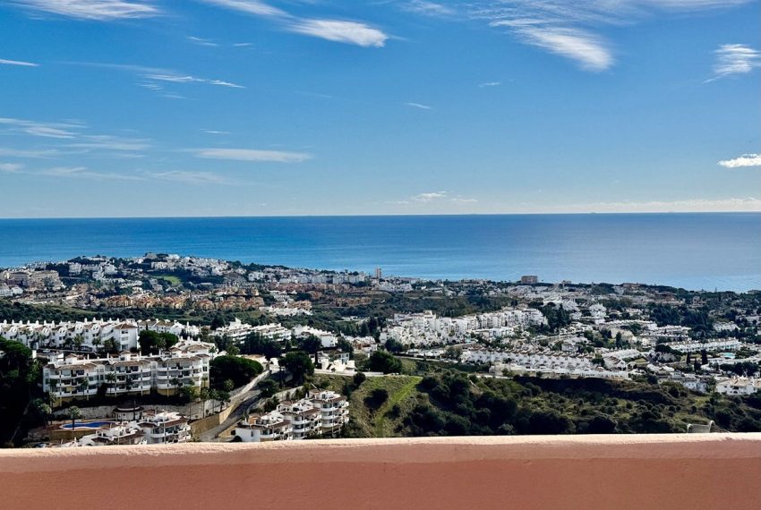 R5257852-Apartment-For-Sale-Calahonda-Penthouse-3-Beds-105-Built