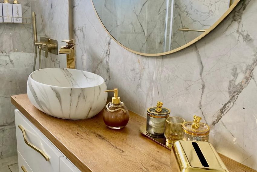 R5257876-Apartment-For-Sale-Aloha-Middle-Floor-Apartment-1-Beds-37-Built-4