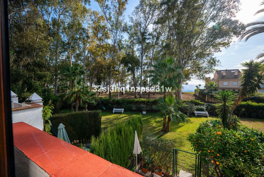 R5258221-House-For-Sale-Estepona-Townhouse-2-Beds-123-Built-10