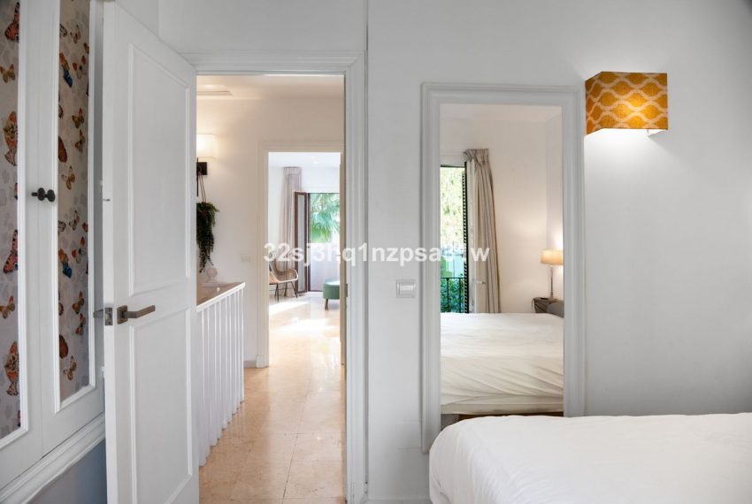 R5258221-House-For-Sale-Estepona-Townhouse-2-Beds-123-Built-13