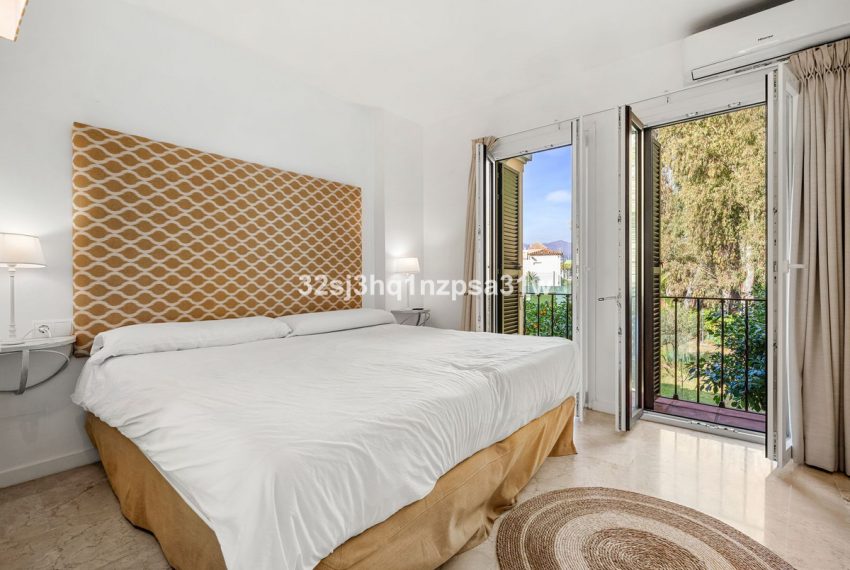 R5258221-House-For-Sale-Estepona-Townhouse-2-Beds-123-Built-14
