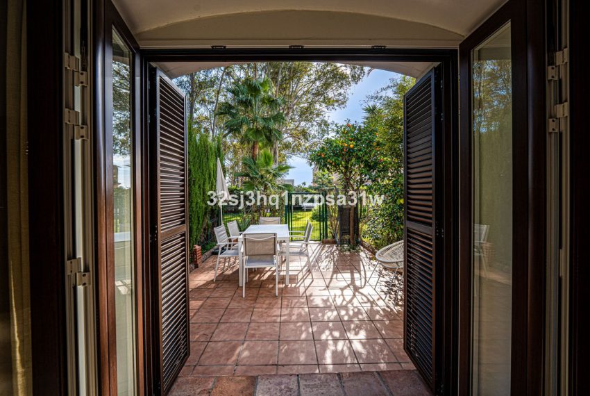 R5258221-House-For-Sale-Estepona-Townhouse-2-Beds-123-Built-4