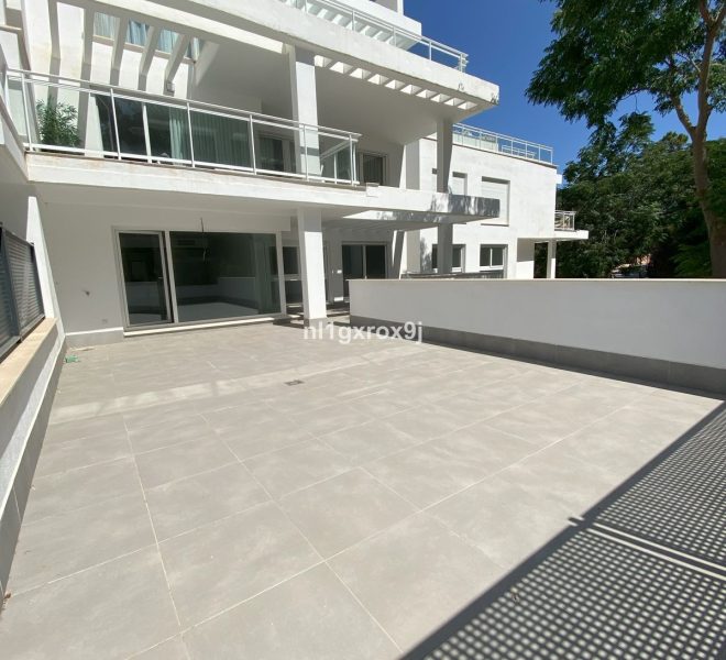 R5258236-Image 1-Ground Floor Apartment - 2 Beds - 97 Built