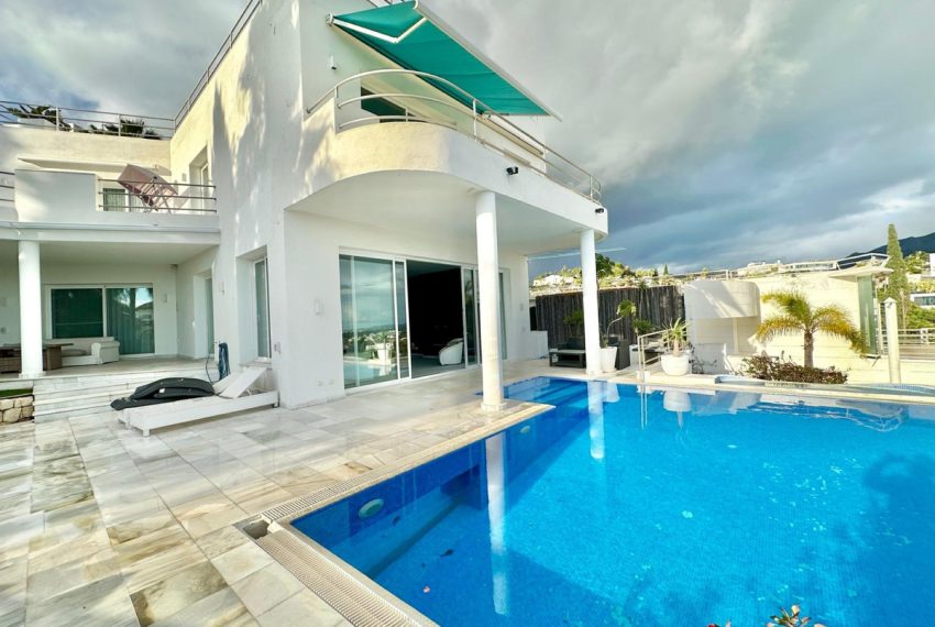 R5258521-House-For-Sale-Benahavis-Detached-Villa-4-Beds-350-Built-1