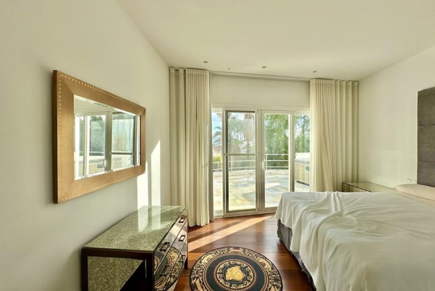 R5258521-House-For-Sale-Benahavis-Detached-Villa-4-Beds-350-Built-4