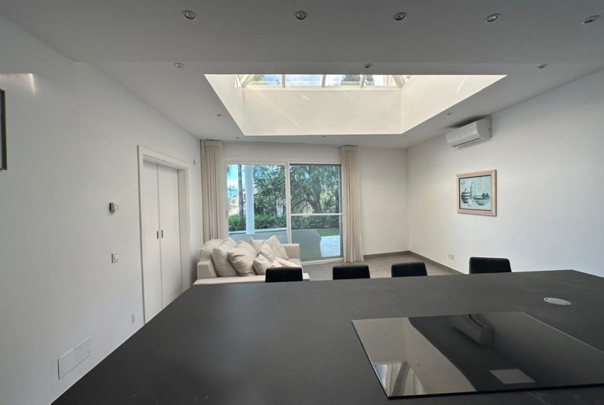 R5258521-House-For-Sale-Benahavis-Detached-Villa-4-Beds-350-Built-6