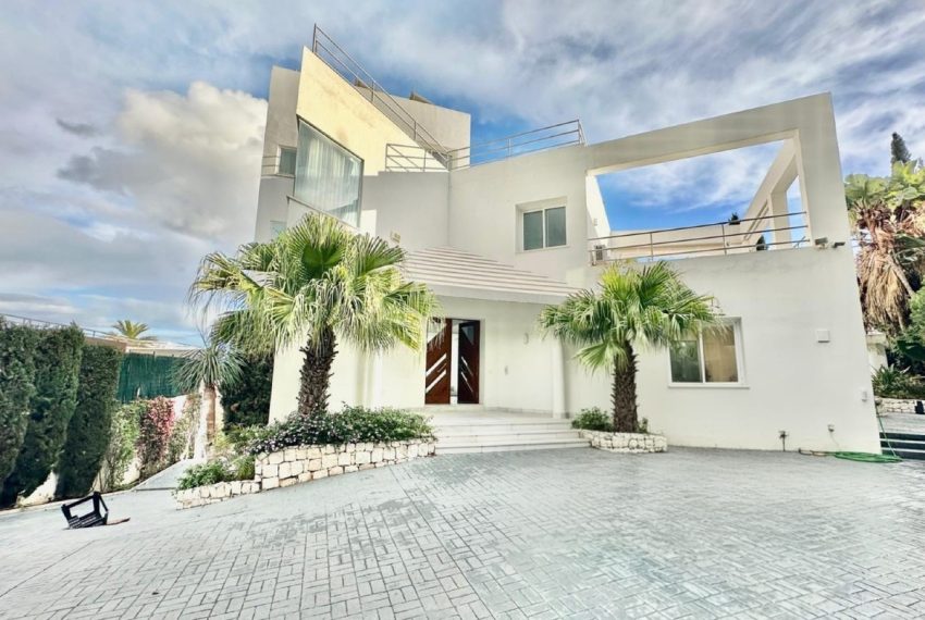 R5258521-House-For-Sale-Benahavis-Detached-Villa-4-Beds-350-Built