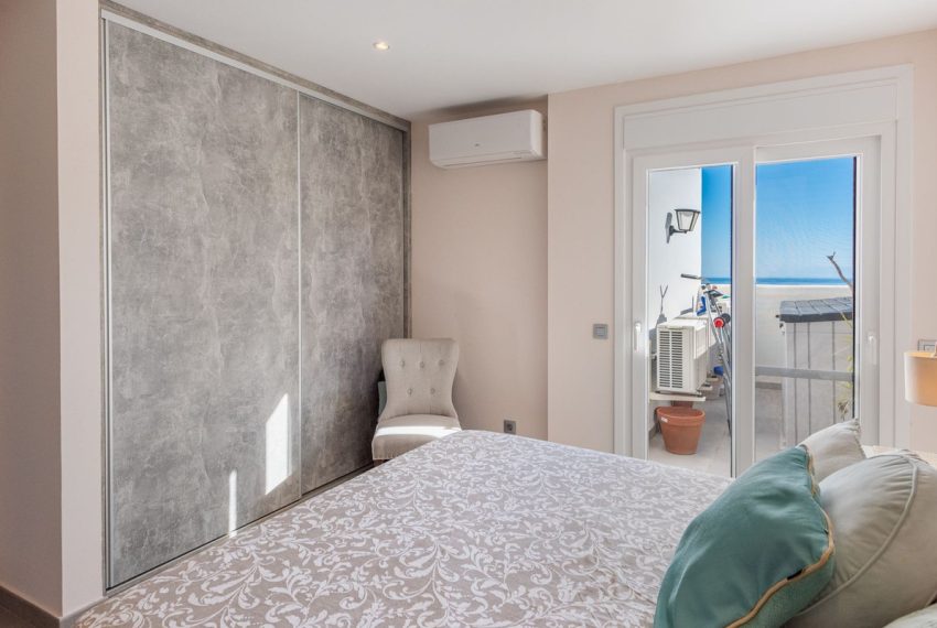 R5258635-Apartment-For-Sale-Los-Almendros-Penthouse-2-Beds-109-Built-13