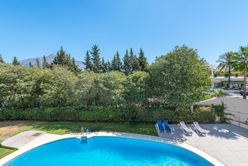 R4455160-Apartment-For-Sale-Nueva-Andalucia-Ground-Floor-Apartment-4-Beds-166-Built-8