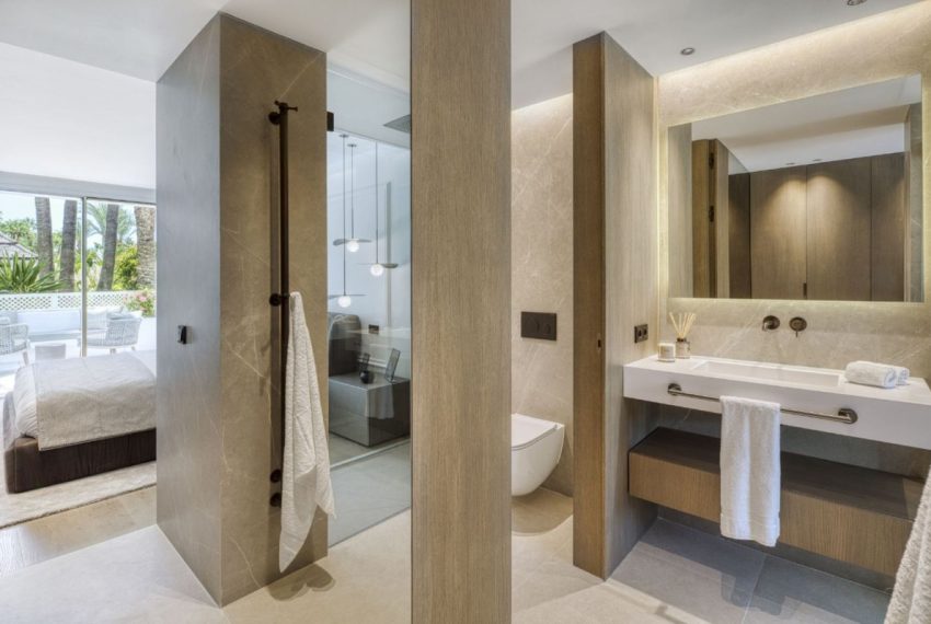 R4842421-Apartment-For-Sale-The-Golden-Mile-Ground-Floor-Apartment-3-Beds-118-Built-9