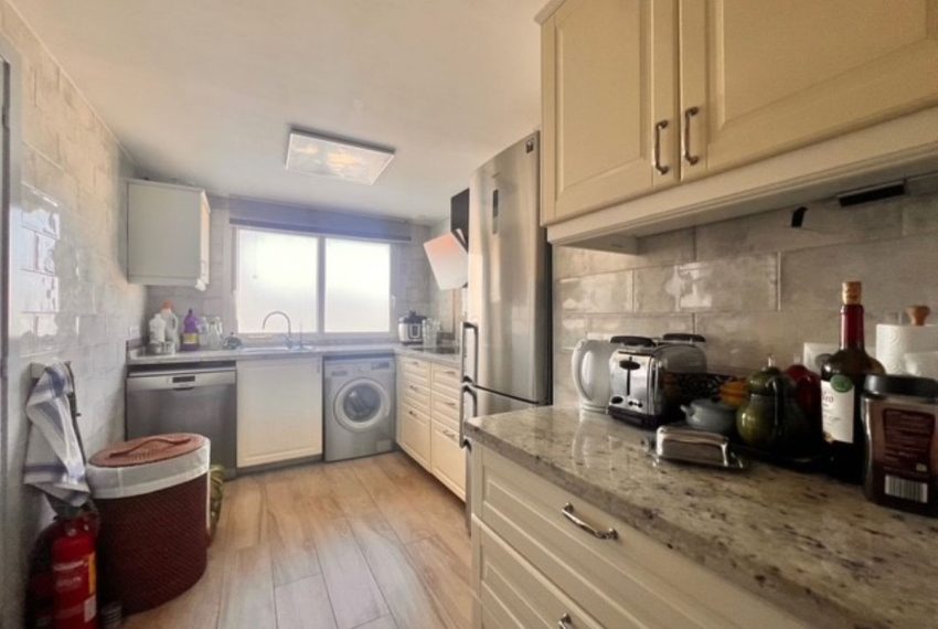 R4951093-Apartment-For-Sale-San-Pedro-de-Alcantara-Penthouse-2-Beds-103-Built-5