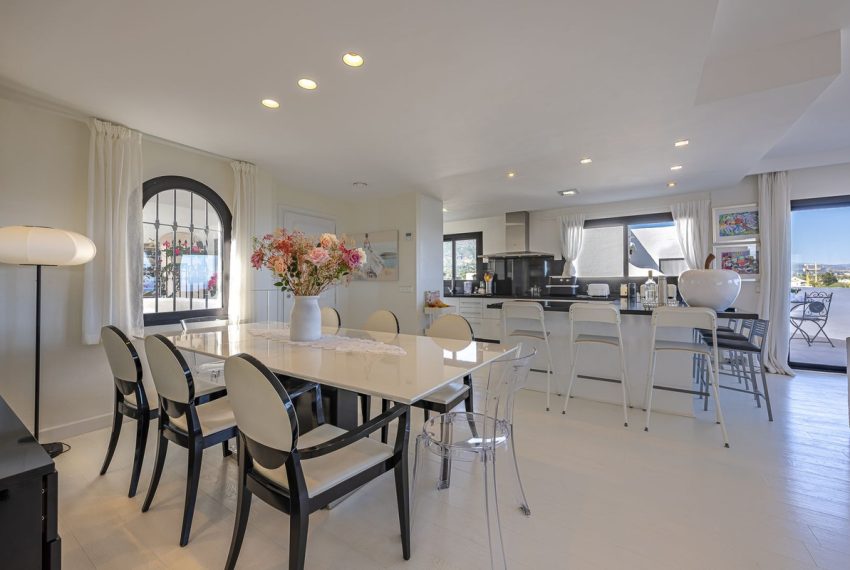 R5044441-Apartment-For-Sale-The-Golden-Mile-Penthouse-2-Beds-207-Built-5