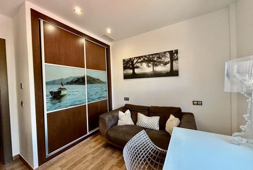 R5114830-Apartment-For-Sale-Istan-Penthouse-3-Beds-80-Built-2